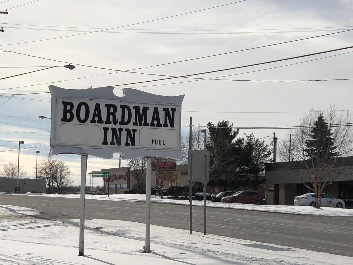 Boardman Inn Йънгстаун Екстериор снимка